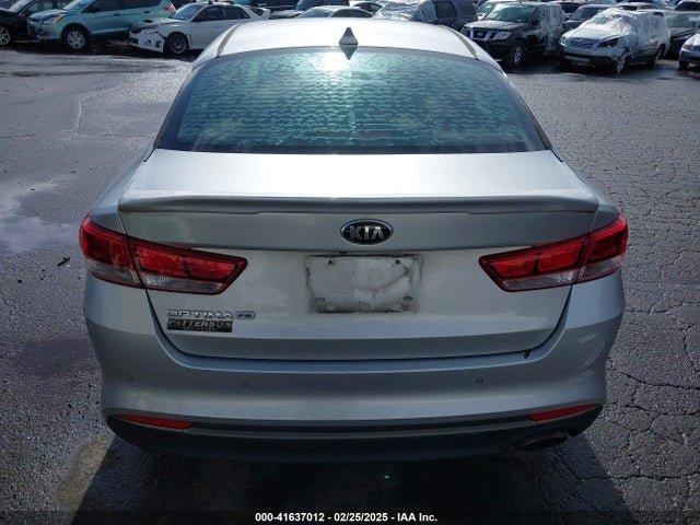 KIA Optima Lx 2018 5XXGT4L38JG192562 Image 17