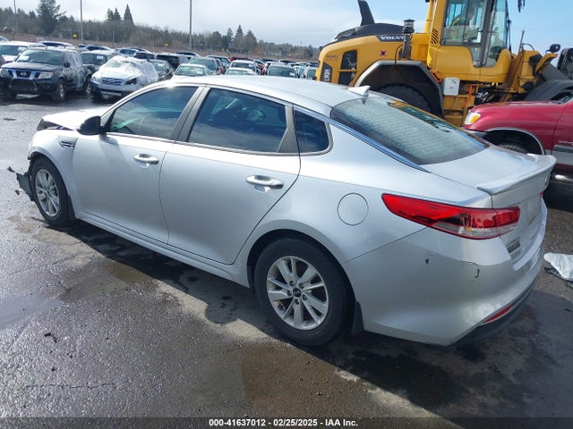 KIA Optima Lx 2018 5XXGT4L38JG192562 Image 3