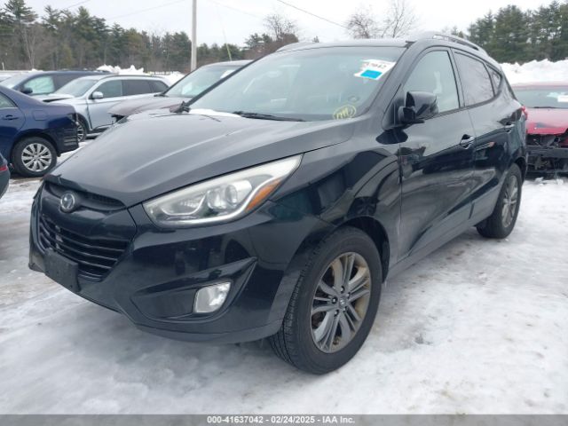KM8JUCAG4FU117261 Hyundai TUCSON SE