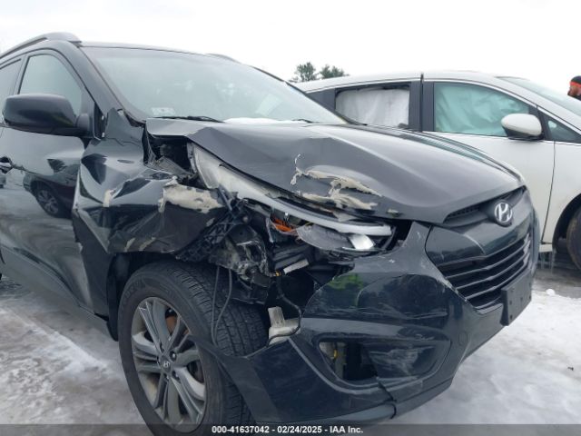 KM8JUCAG4FU117261 Hyundai TUCSON SE