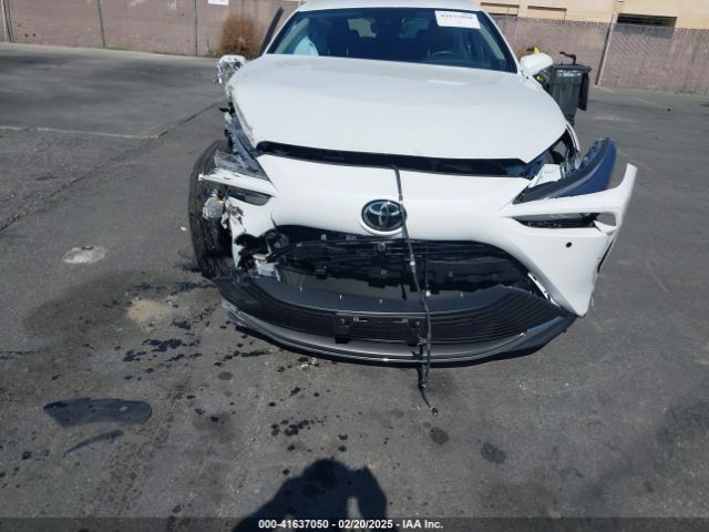 JTDAAAAA1PA009261 Toyota Mirai Xle