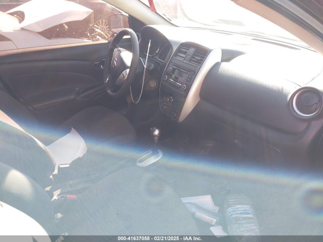 3N1CN7AP0HL846598 Nissan Versa 1.6 Sv