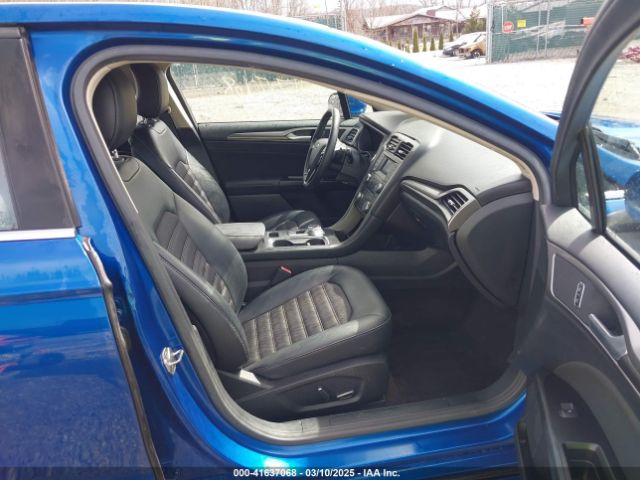 3FA6P0T90HR232311 Ford FUSION SE
