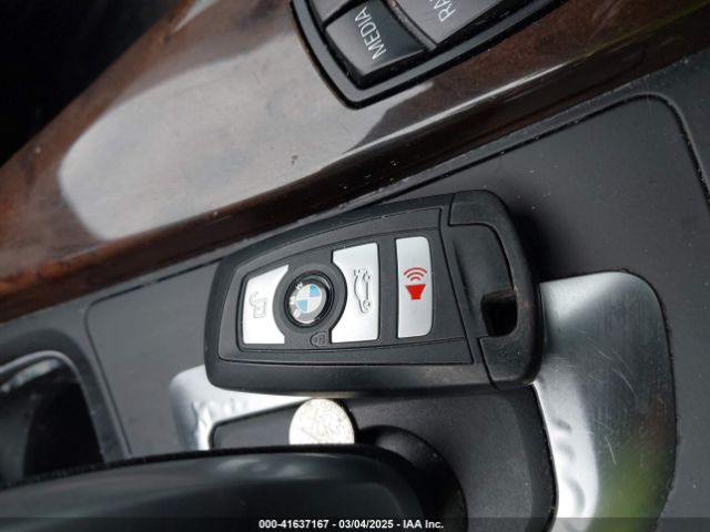 WBA8A3C54GK690632 BMW 320i Xdrive