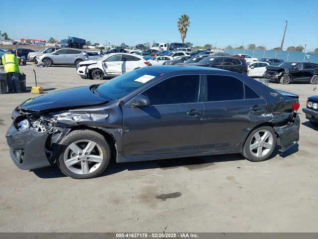 Toyota CAMRY SE 2014 4T1BF1FK4EU849193 Image 14