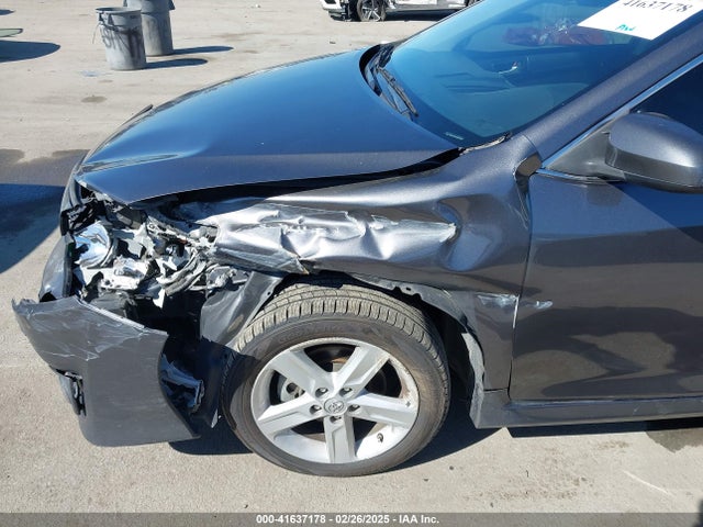 Toyota CAMRY SE 2014 4T1BF1FK4EU849193 Image 18