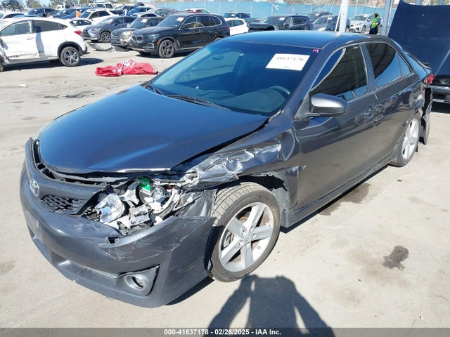 Toyota CAMRY SE 2014 4T1BF1FK4EU849193 Image 2