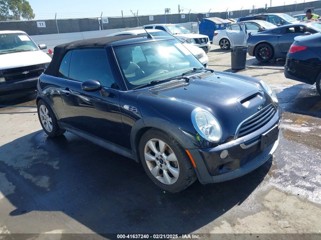 2006 MINI COOPER S WMWRH33536TK58395 Photo 0