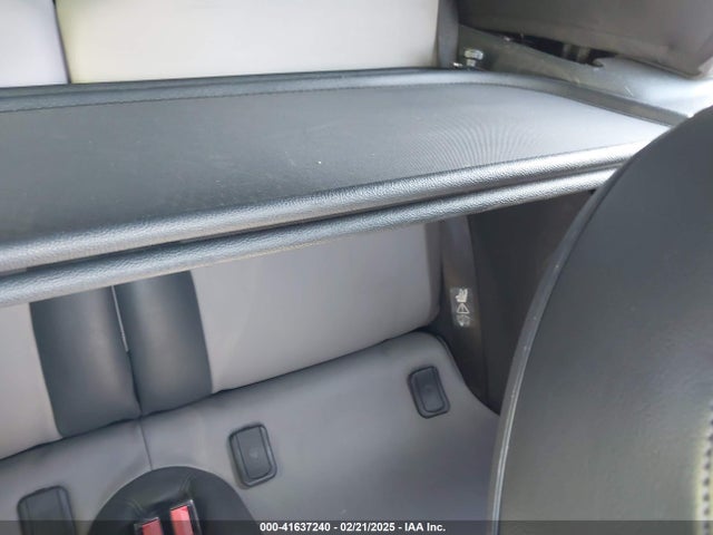 2006 MINI COOPER S WMWRH33536TK58395 Photo 7