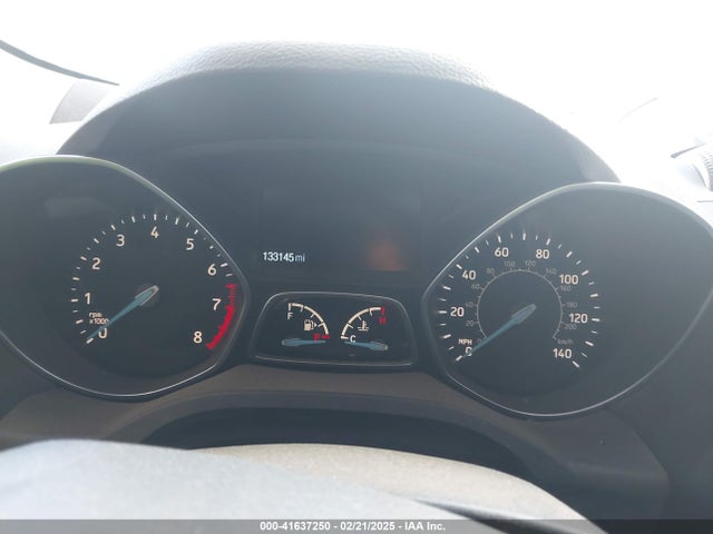 1FMCU0GD0KUA81437 Ford ESCAPE SE