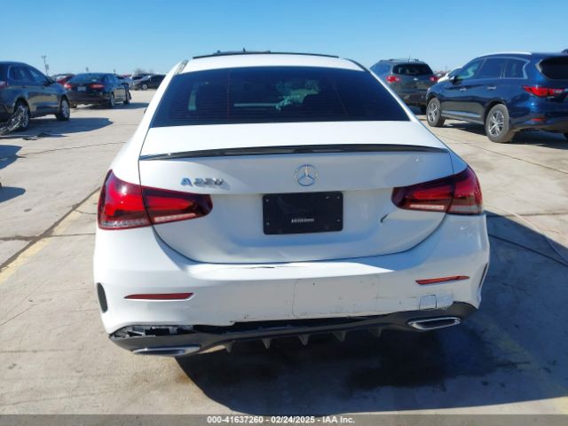 W1K3G4EB2MJ297109 Mercedes-Benz A 220