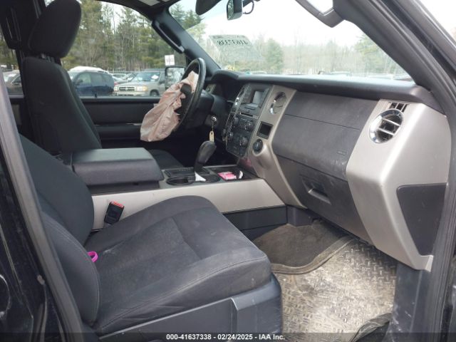 1FMJU1JT8GEF33357 Ford Expedition Xlt