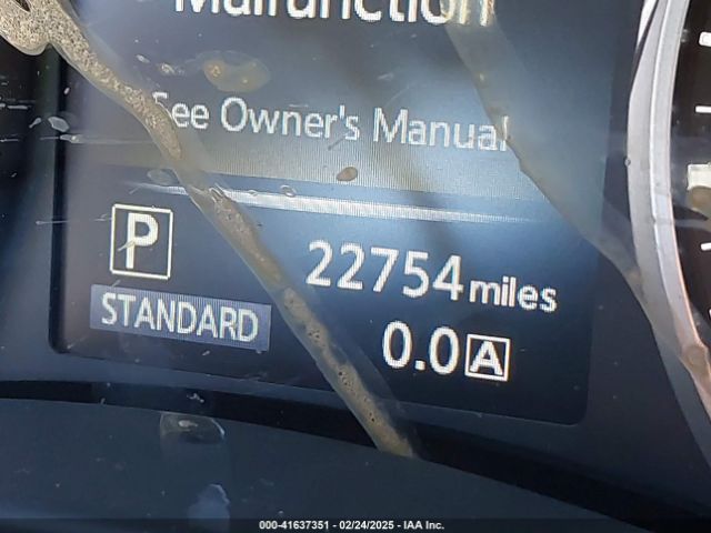 JN1EV7KK2NM600262 Infiniti Q60 Luxe