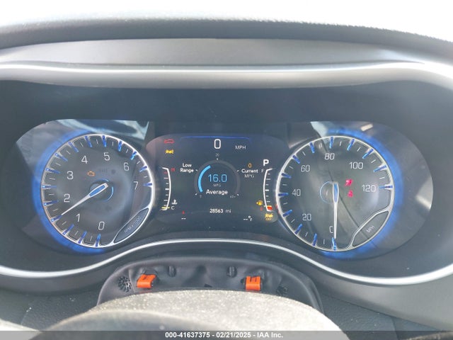 Chrysler Pacifica Touring L 2024 2C4RC1BG0RR129101 Image 7
