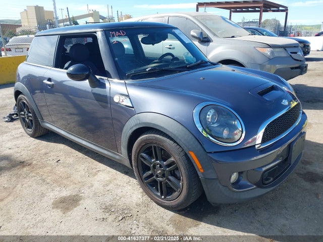 2012 MINI COOPER S WMWSV3C59CTY18166 Photo 0