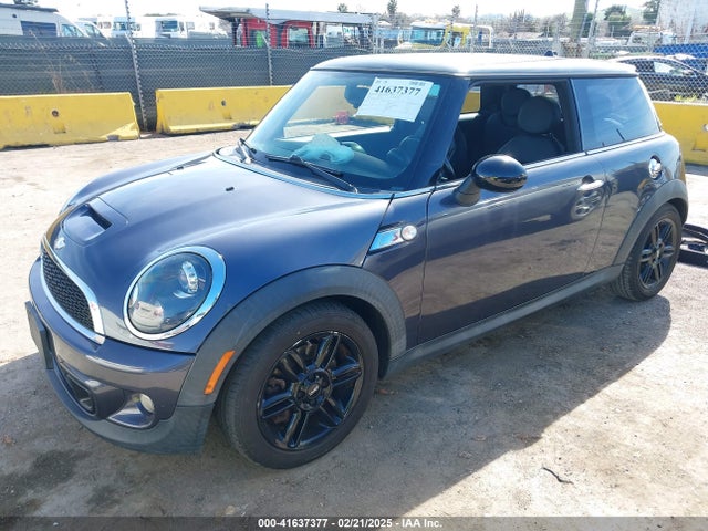 2012 MINI COOPER S WMWSV3C59CTY18166 Photo 1