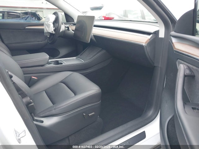 Aukcja sprzedaży 2024 Tesla Model Y Long Range Dual Motor All-wheel Drive, vin: 7SAYGDEE5RF117892, numer aukcji: 41637403