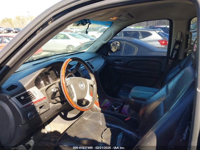 2008 CADILLAC ESCALADE 1GYEC63828R134754 Photo 4