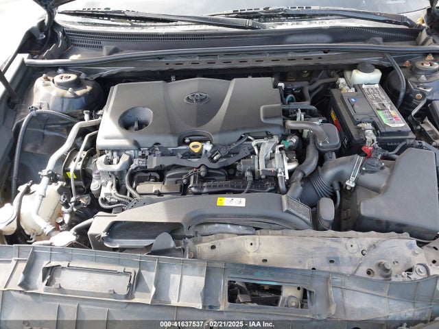 4T1B11HK2JU002873 Toyota CAMRY SE