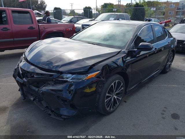 4T1B11HK2JU002873 Toyota CAMRY SE