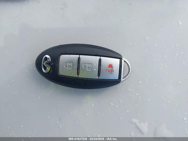 Infiniti 2017 2017 JN1BJ0RR3HM405493 Image 11