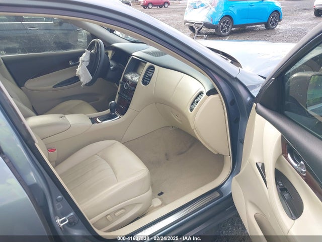 Infiniti 2017 2017 JN1BJ0RR3HM405493 Image 5