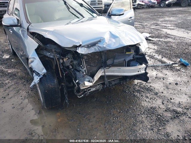 Infiniti 2017 2017 JN1BJ0RR3HM405493 Image 6