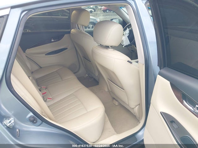 Infiniti 2017 2017 JN1BJ0RR3HM405493 Image 8