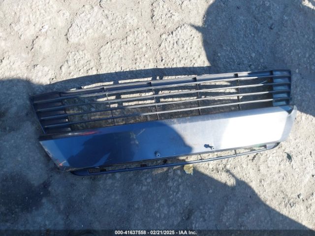 5YFBURHE4FP337125 Toyota Corolla Le Plus