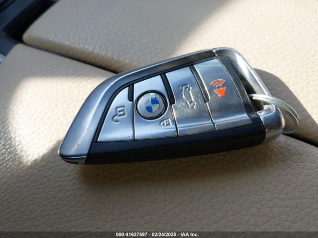 2019 BMW X6 5UXKU2C57K0Z63351 Photo 10