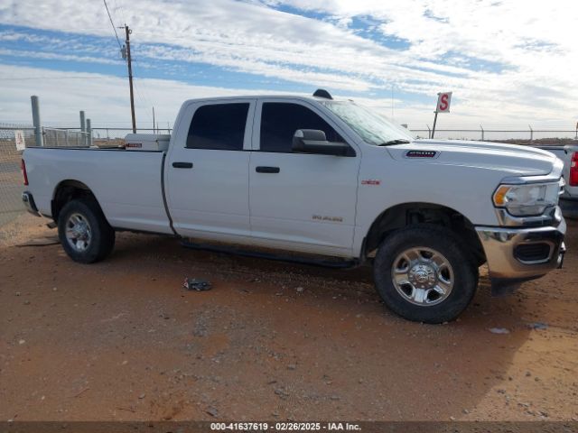 3C6UR5HJ9MG559556 RAM 2500 Tradesman  4x4 8' Box