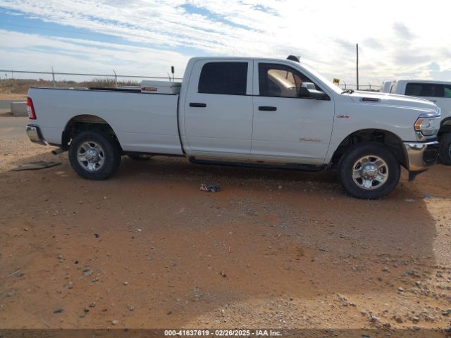 3C6UR5HJ9MG559556 RAM 2500 Tradesman  4x4 8' Box