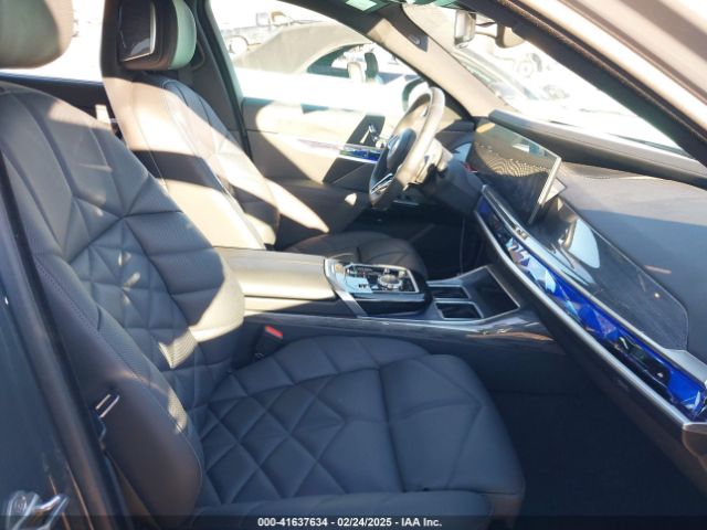 2024 BMW 740 WBA23EH08RCS16947 Photo 4