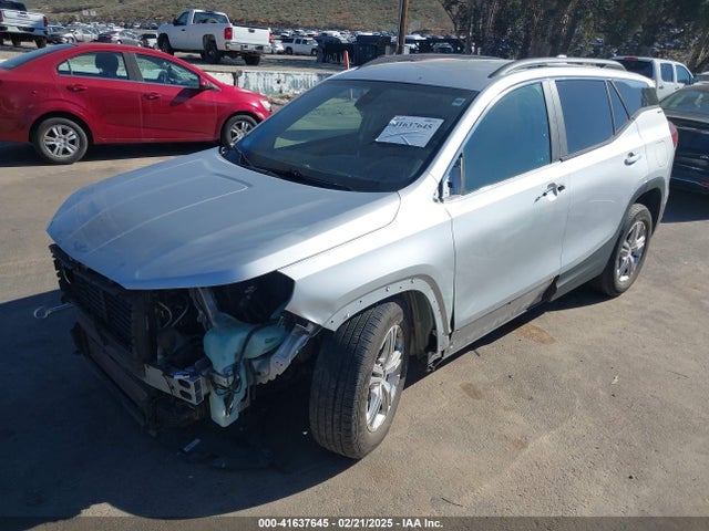 3GKALMEVXNL145777 GMC Terrain Fwd Sle