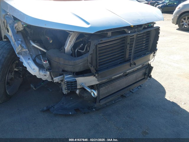 3GKALMEVXNL145777 GMC Terrain Fwd Sle
