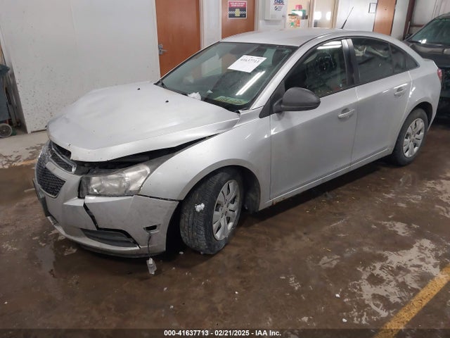 1G1PA5SG8E7443426 Chevrolet Cruze Ls Auto