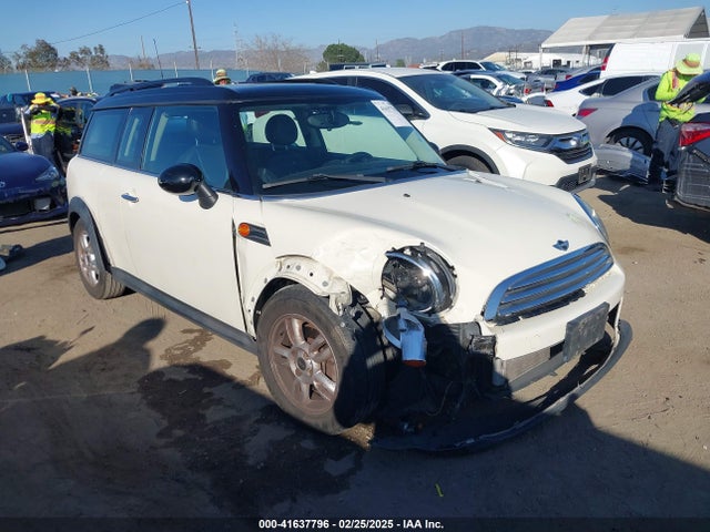 2012 MINI COOPER CLUBMAN WMWZF3C58CT189866 Photo 0