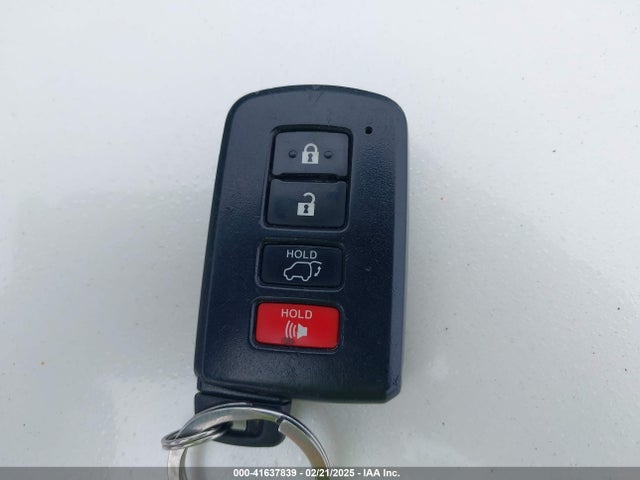 Toyota Rav4 Limited 2015 2T3DFREV3FW259952 Image 11