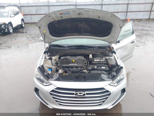 5NPD84LF3HH082659 Hyundai ELANTRA SE