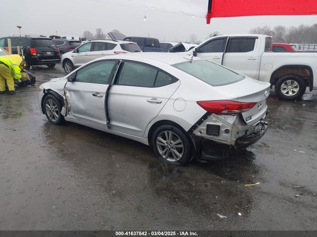 5NPD84LF3HH082659 Hyundai ELANTRA SE
