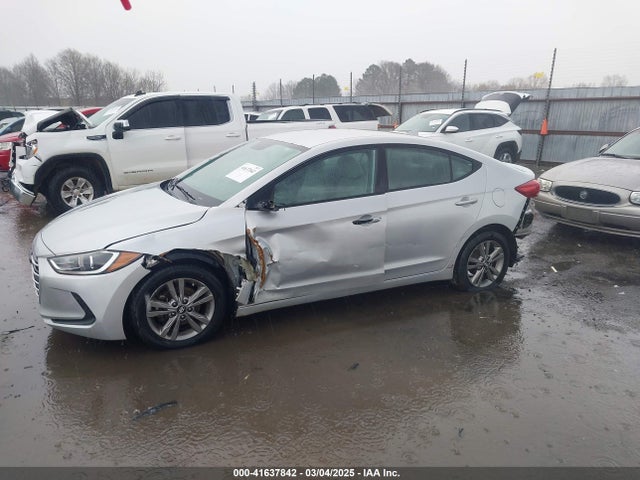 5NPD84LF3HH082659 Hyundai ELANTRA SE