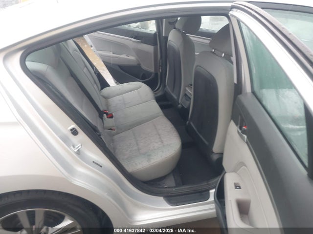 5NPD84LF3HH082659 Hyundai ELANTRA SE