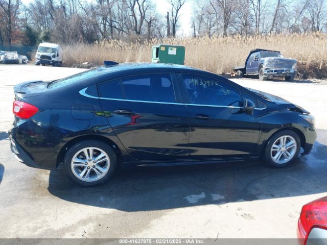 1G1BE5SM0H7150659 Chevrolet Cruze Lt Auto