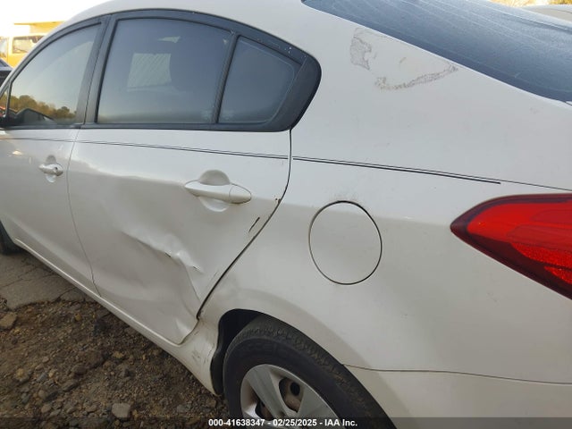 KIA FORTE LX 2015 KNAFX4A6XF5308575 Image 12