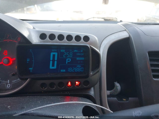 1G1JC5SH4G4125672 Chevrolet Sonic Lt Auto