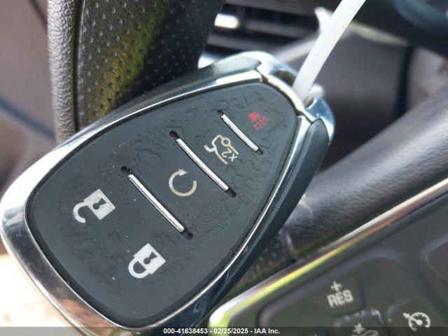1G1ZD5ST1MF080307 Chevrolet Malibu Fwd Lt