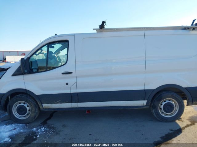 1FTYE1Y81NKA62166 Ford Transit-150