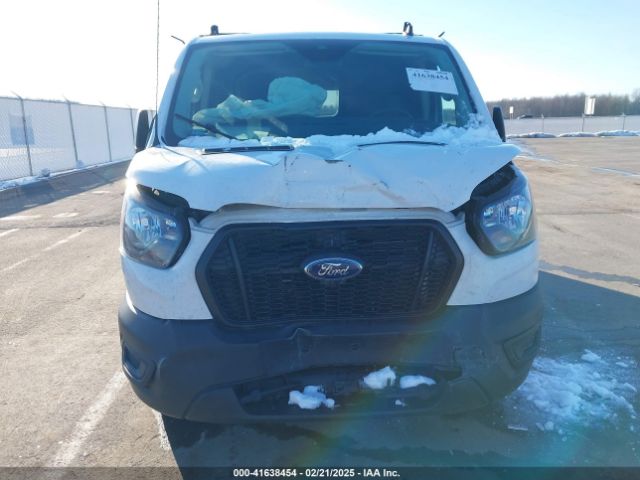 1FTYE1Y81NKA62166 Ford Transit-150