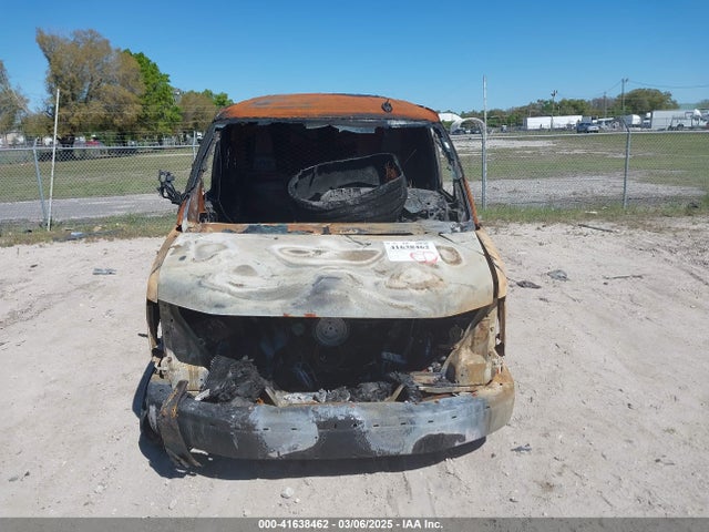 1GCWGAFP1J1299445 Chevrolet Express 2500 Work Van