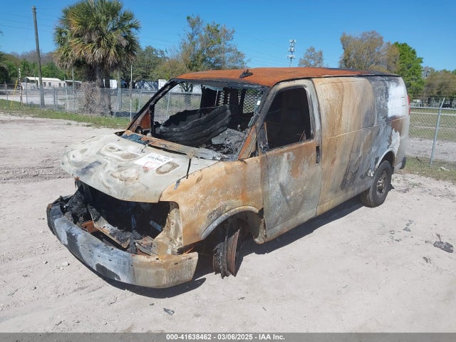 1GCWGAFP1J1299445 Chevrolet Express 2500 Work Van